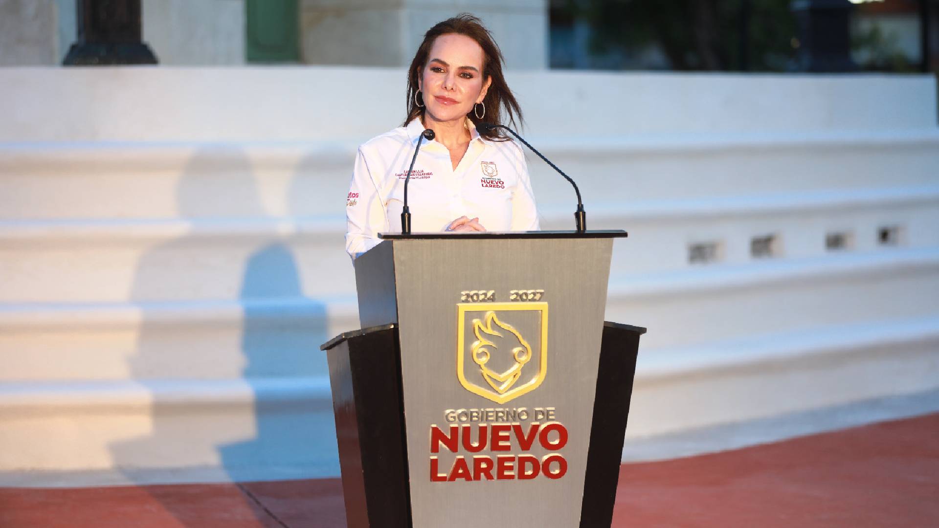 Carmen Lilia Canturosas impulsa celebración histórica que fortalece la convivencia y el orgullo de las familias Neolaredenses