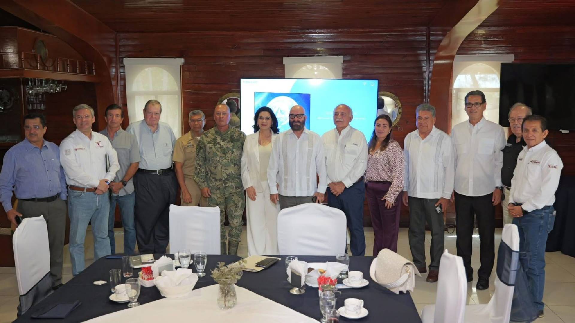 Armando Martínez impulsa acciones para garantizar el aprovechamiento del agua