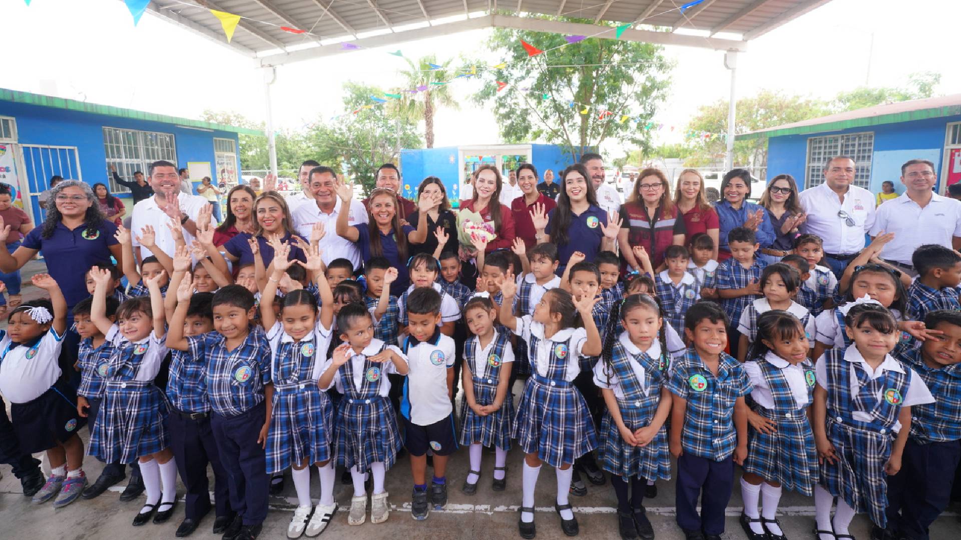 Gobierno de Carmen Lilia Canturosas fortalece infraestructura educativa en Villas de San Miguel