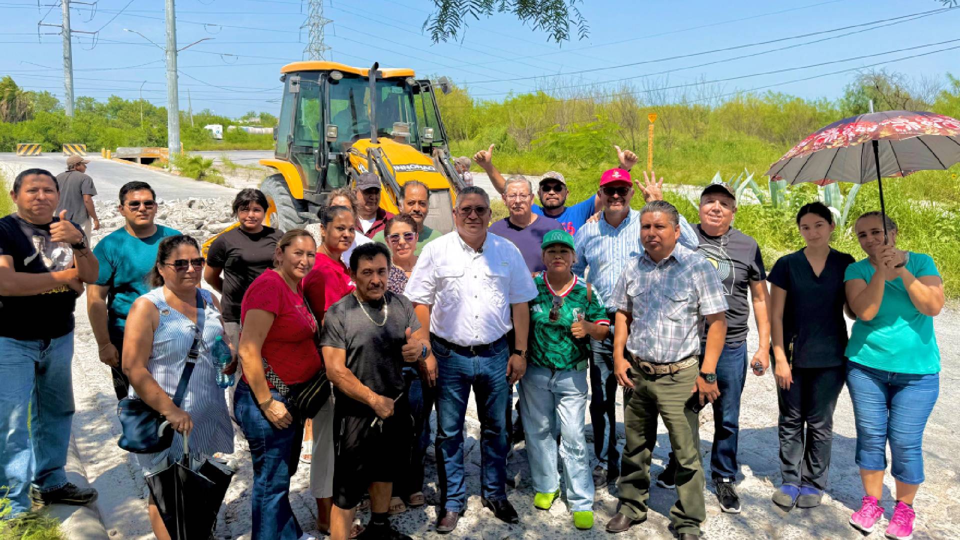 Avanza rehabilitación del acceso a la colonia Loma Blanca en Reynosa