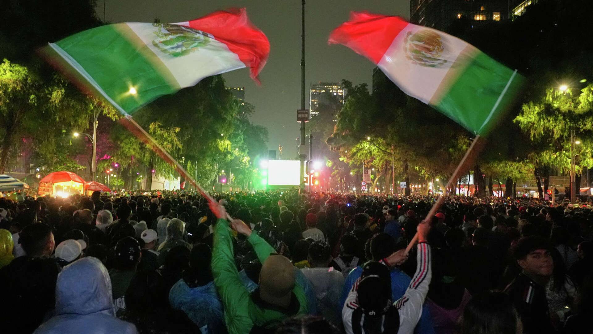 Mueren tres personas por asfixia durante festejos por triunfo de México
