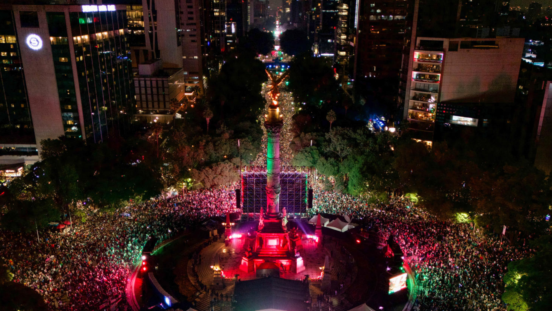Un millón de personas celebró el pase de México a octavos de final