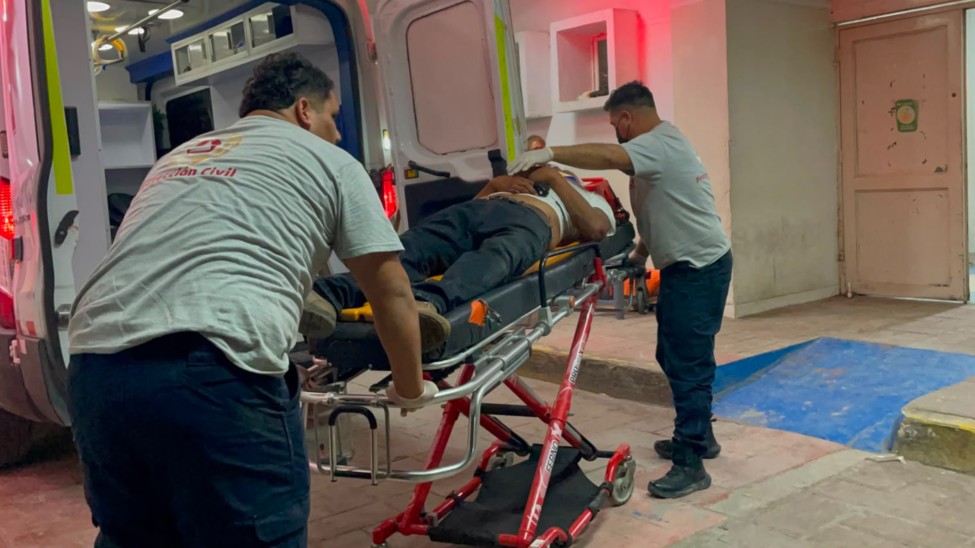 Se queda dormido y cae desde un segundo piso en El Mante
