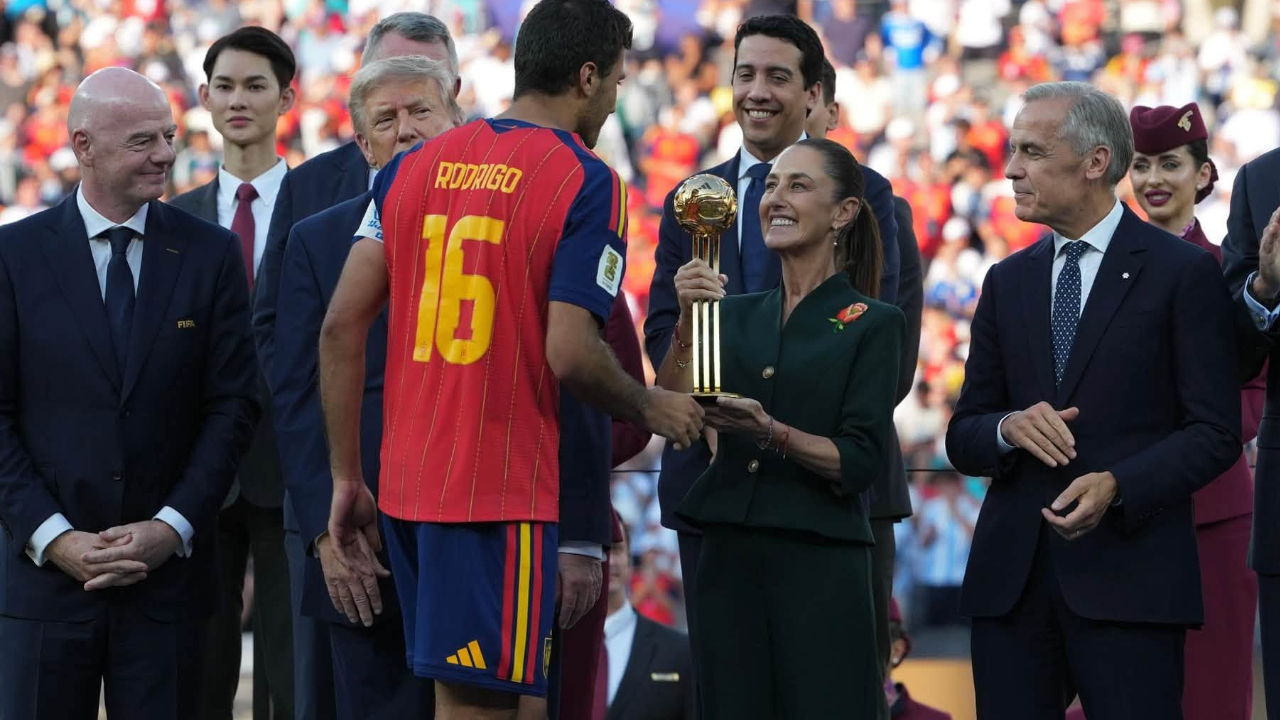 «Me invitó personalmente»: Sheinbaum asistió a la final del Mundial tras llamada de Trump